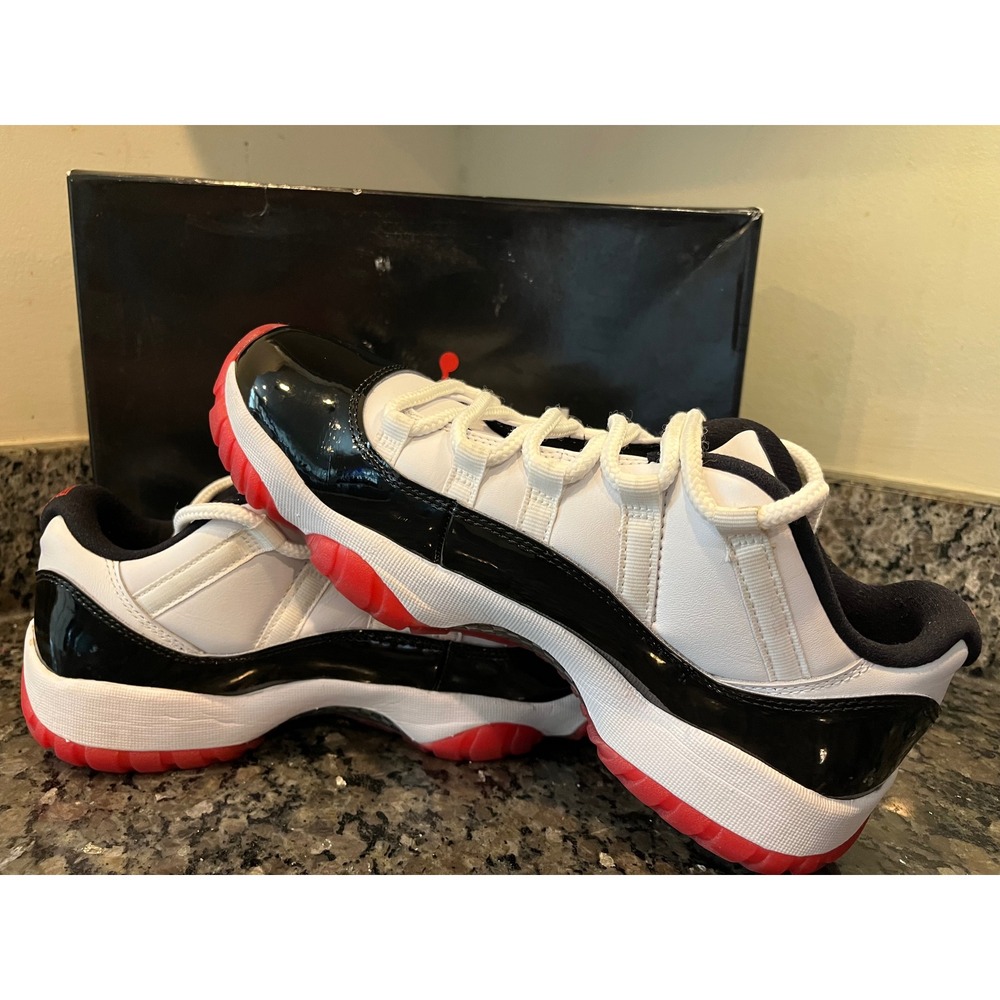 Jordan 11 Retro Low Concord Bred White Black Red AV2187-160 Mens Size 9 - Picture 5 of 10